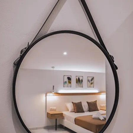 Aparthotel Coral Neoi Poroi
